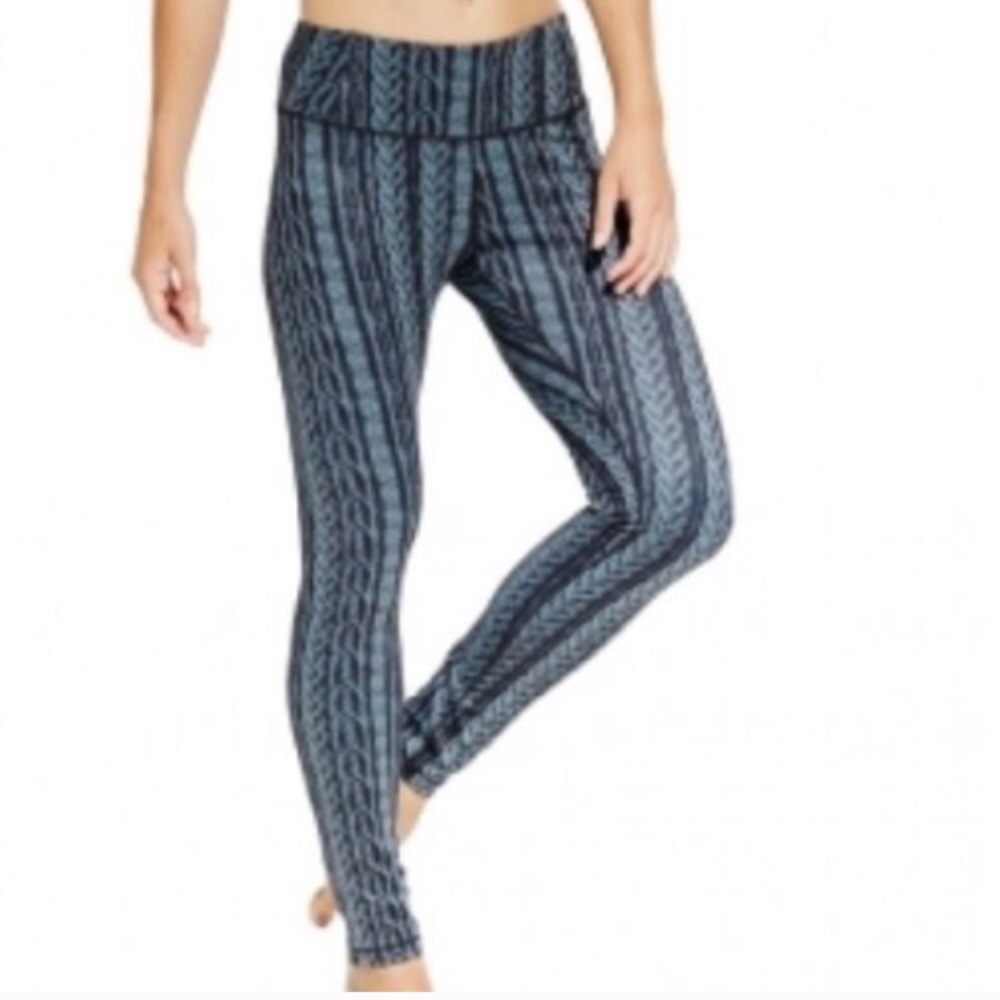 CALIA by Carrie Tight Fit Legging Cable Knit Print | Women's XS